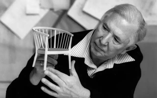 最經(jīng)典的明式家具——圈椅(圖3) 最經(jīng)典的明式家具——圈椅(圖3)