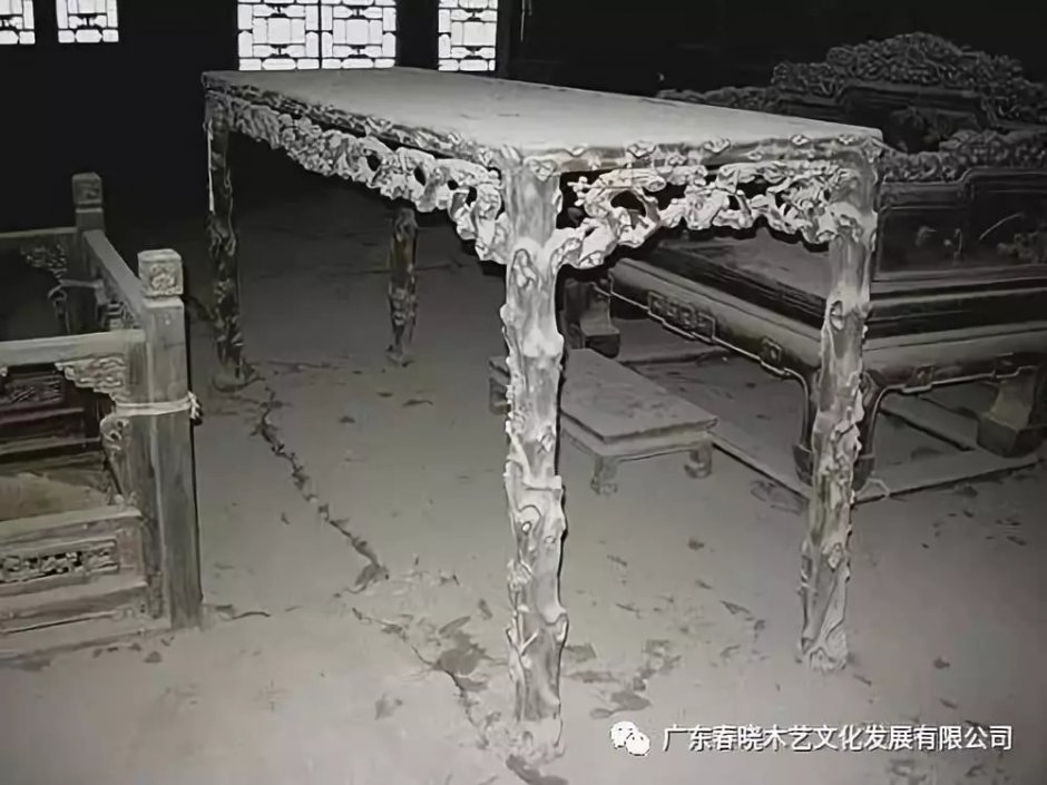 老紅木家具的修復(fù)過程，一經(jīng)修復(fù)煥然一新(圖1)