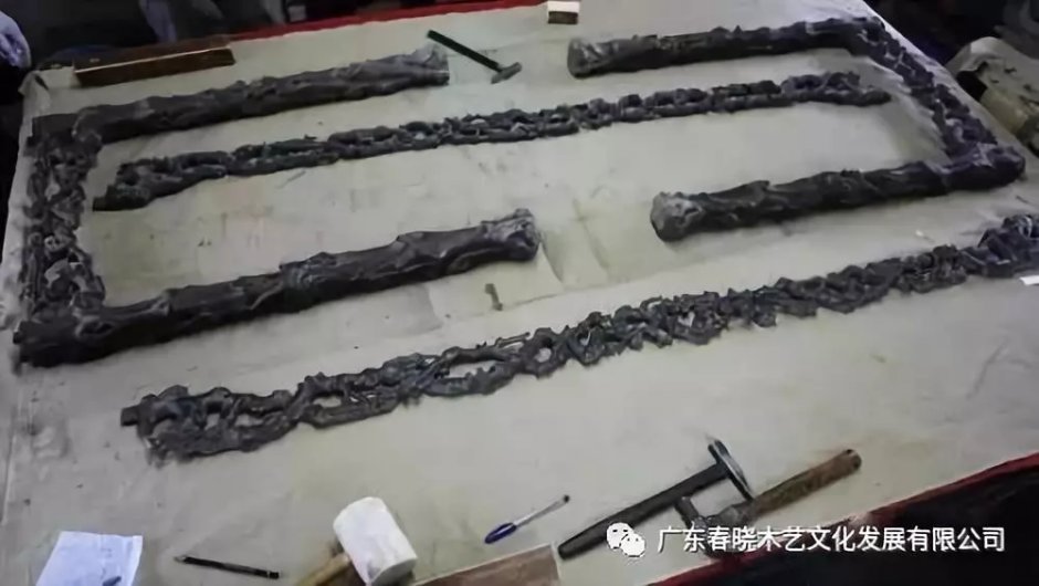 老紅木家具的修復(fù)過程，一經(jīng)修復(fù)煥然一新(圖7)