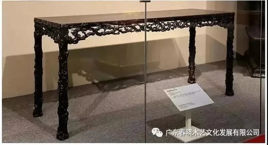 老紅木家具的修復(fù)過程，一經(jīng)修復(fù)煥然一新(圖20)