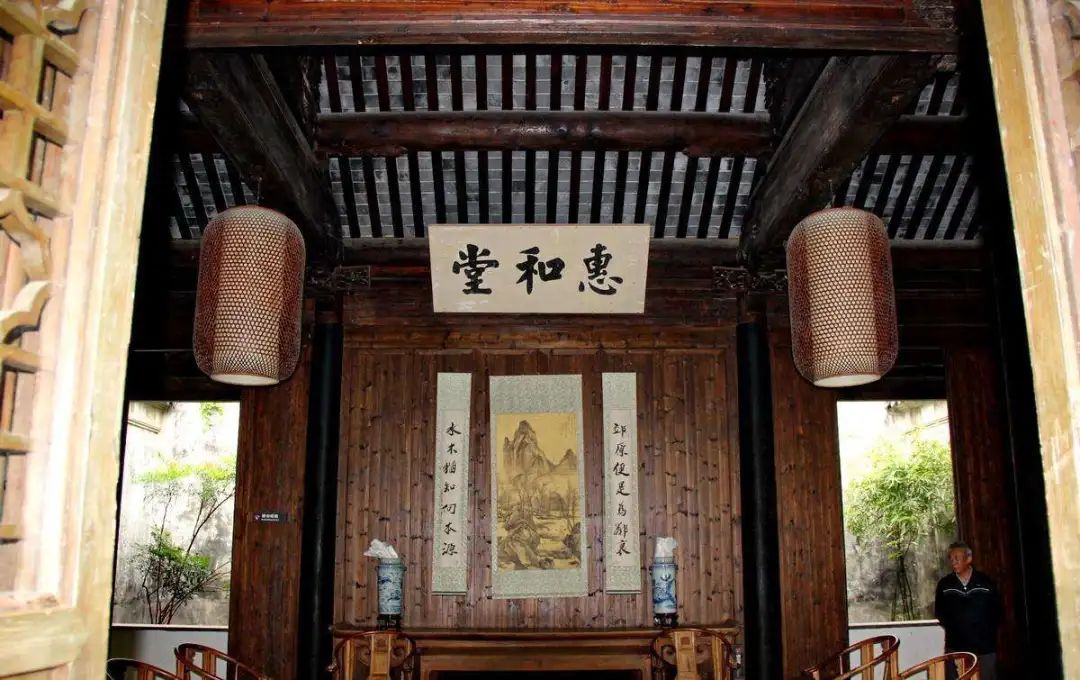 中式傳統(tǒng)文化的載體之一 | 八仙桌(圖2) 640 (1).jpg