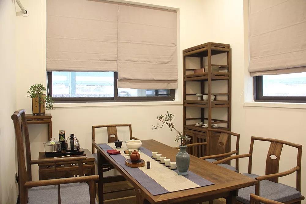 茶室一間，是這嘈雜俗世中的心靈居所(圖2)