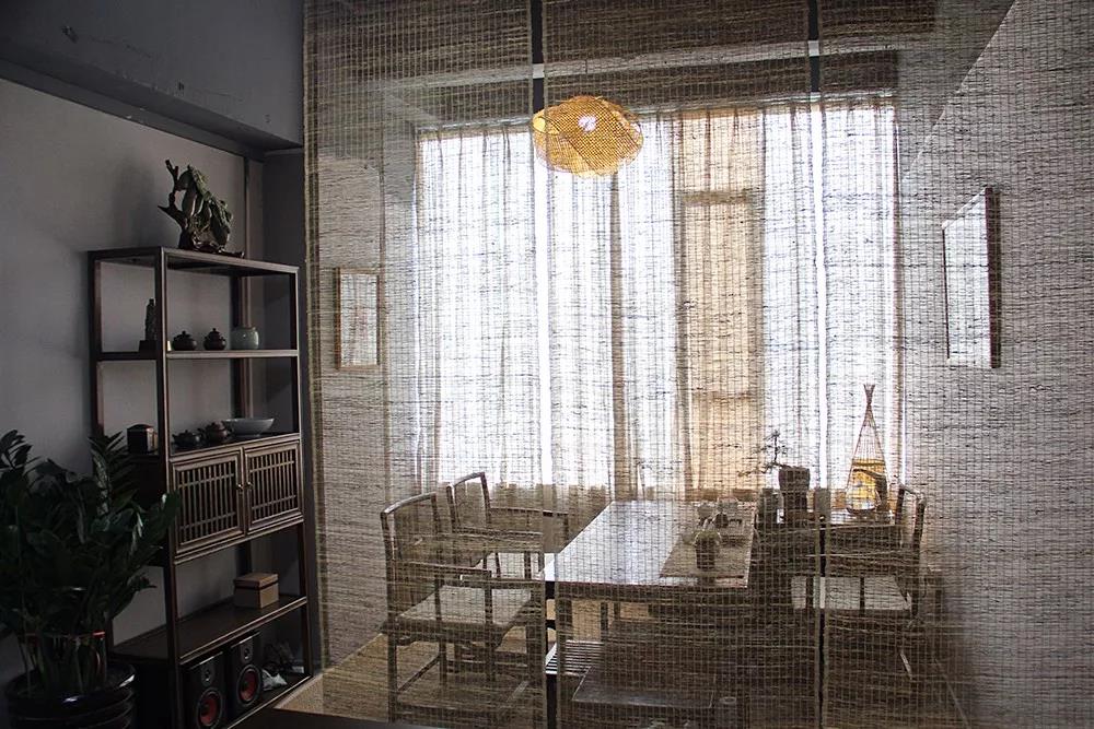 茶室一間，是這嘈雜俗世中的心靈居所(圖1)