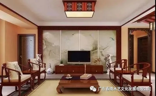 擁有這些特點(diǎn)的中式家具，會讓人發(fā)自心底的喜愛。(圖2)